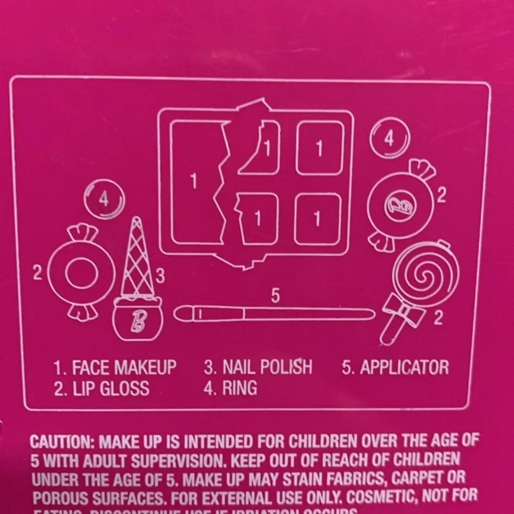 Barbie Super sweet make-up pink case Just Play 2018 expired